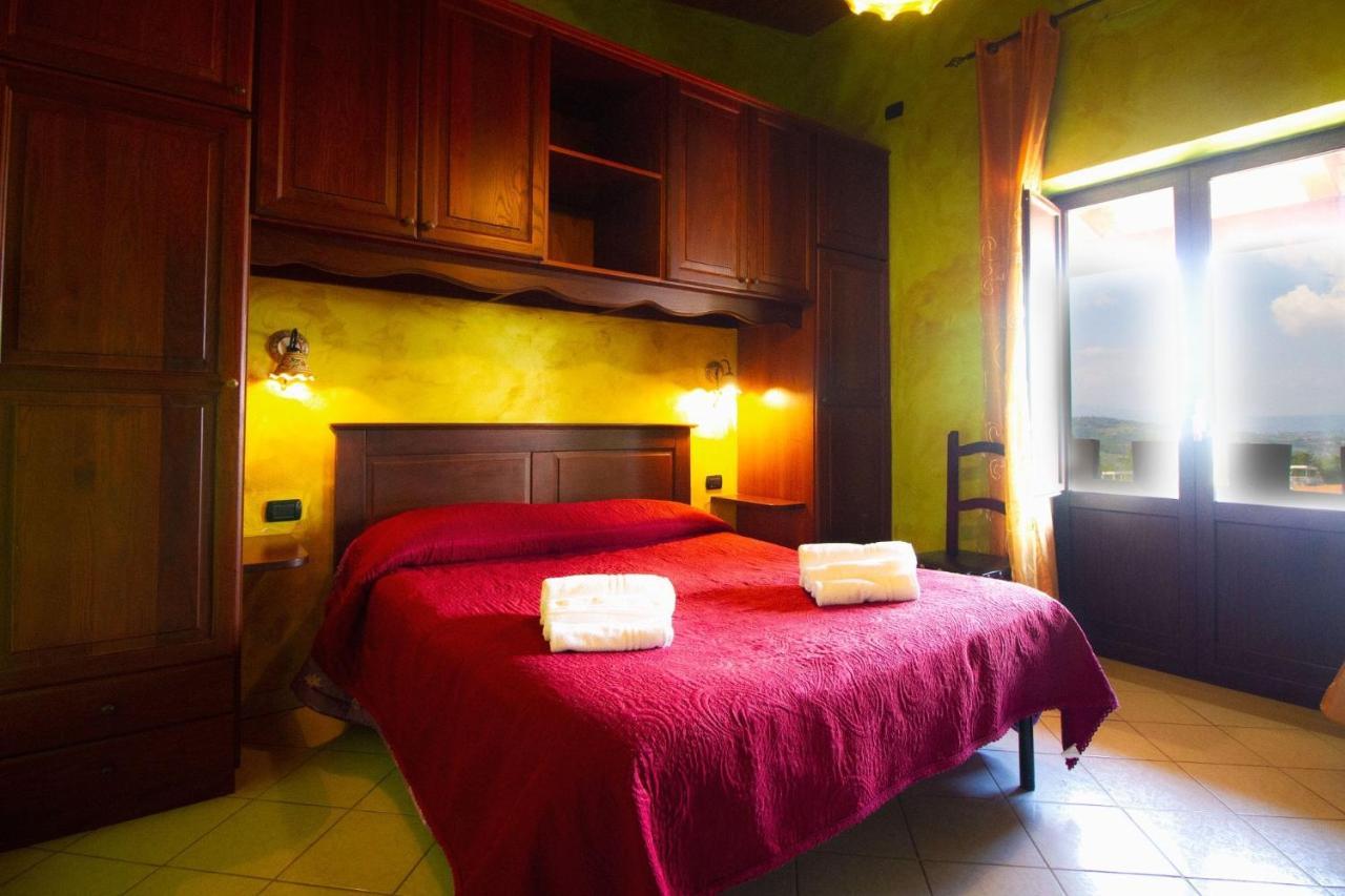 Relais il Feudo Bed and Breakfast Beltiglio Esterno foto