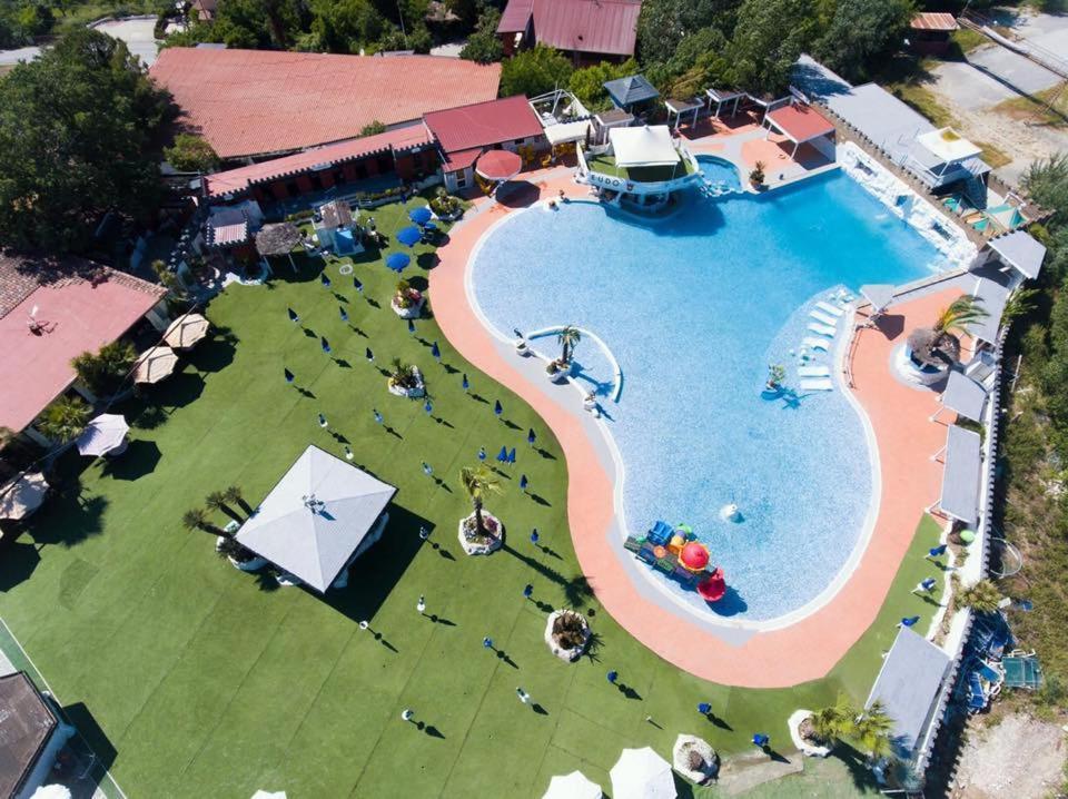 Relais il Feudo Bed and Breakfast Beltiglio Esterno foto